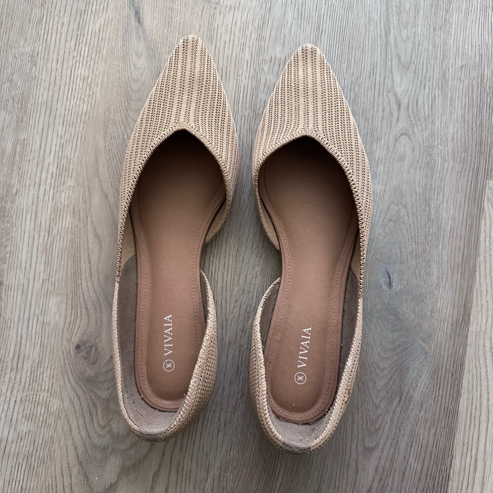 Vivaia Pointed-Toe D'Orsay Flats (Melia)